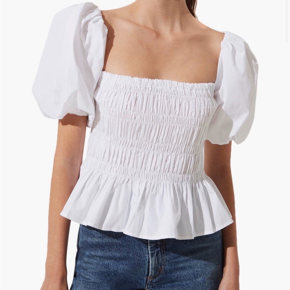 Astr White Smocked Puff Sleeve Peplum Top
